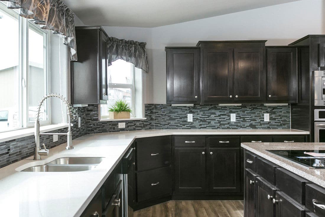 Platinum kitchen home features