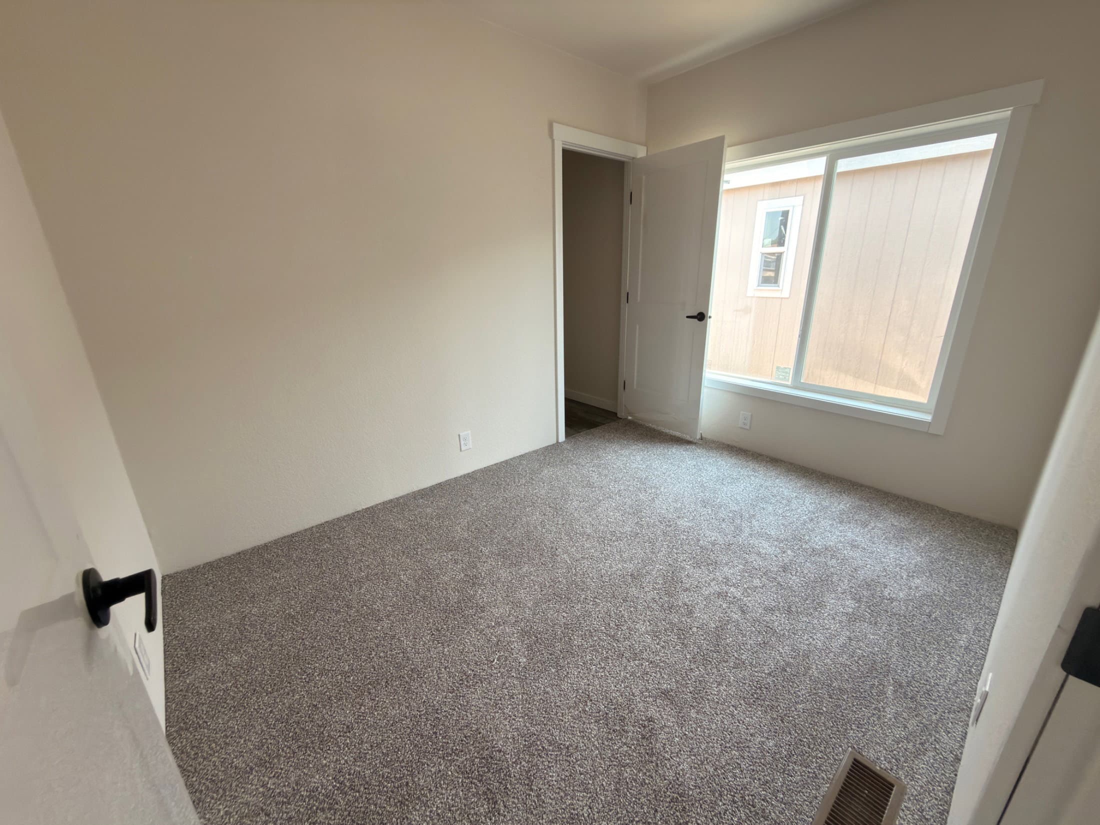 The stratus (24362d) interior home features