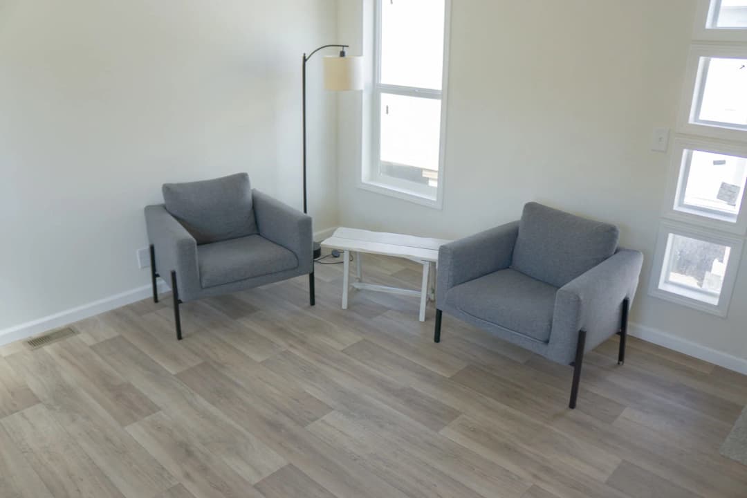 Pure 14663m interior home features