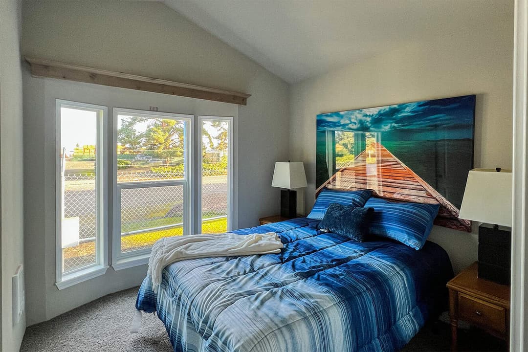 Cascadia value bedroom home features