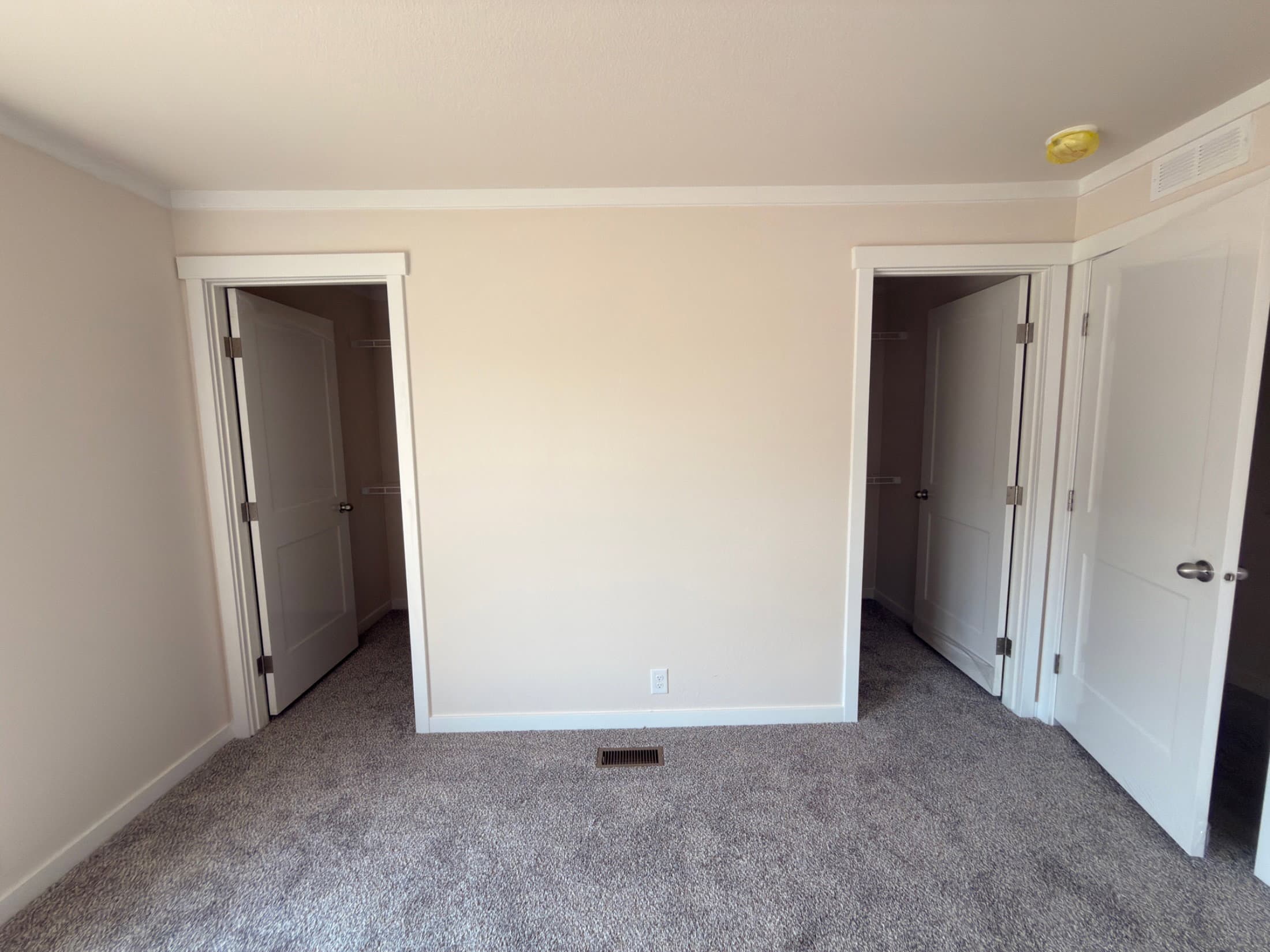 Cedar canyon 2020 interior and bedroom home features